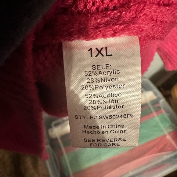 Dark Pink Sweater by GeeGee size 1XL fits more like a Large - Picture 3 of 7